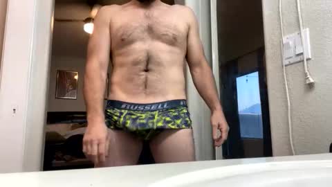 Snapshot of wildtravelers chatting on November 1, 2025, 12:34 am wildtravelers online show from November 1, 2025, 12:34 am