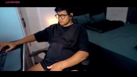 Snapshot of wildynight chatting on September 22, 2025, 11:56 am Wildy online show from September 22, 2025, 11:56 am