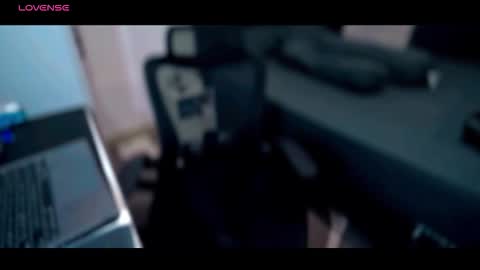 Snapshot of wildynight chatting on October 2, 2025, 2:02 pm Wildy online show from October 2, 2025, 2:02 pm