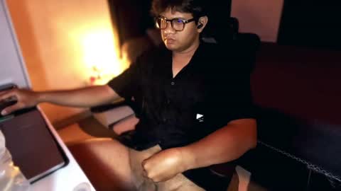 Wildy online show from June 26, 2026, 5:28 pm