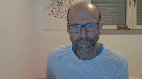 Snapshot of willbillbillwill chatting on September 30, 2025, 8:36 pm Lilian online show from September 30, 2025, 8:36 pm