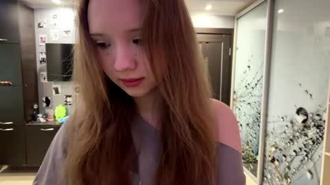 Olivia online show from May 4, 2026, 3:08 pm
