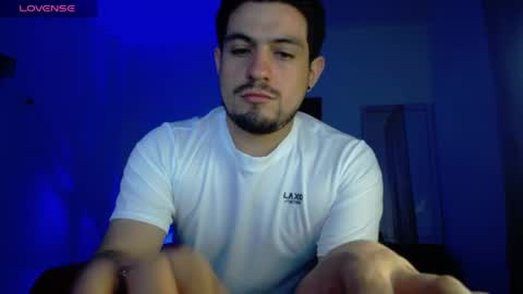 Snapshot of william_steel_ chatting on May 24, 2026, 12:15 am William Steel online show from May 24, 2026, 12:15 am