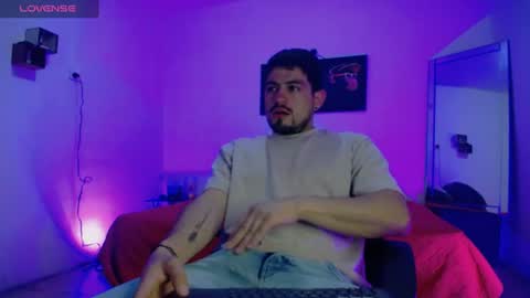 Snapshot of william_steel_ chatting on June 11, 2026, 11:41 am William Steel online show from June 11, 2026, 11:41 am