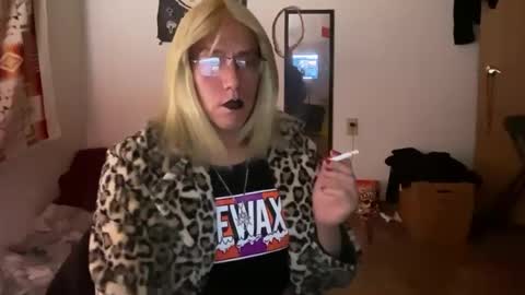 Snapshot of willlohne5 chatting on February 3, 2026, 6:00 am Ville Lohner online show from February 3, 2026, 6:00 am