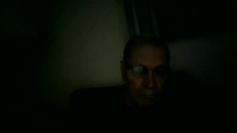 Snapshot of willnedoher chatting on April 28, 2026, 11:37 am Willhedoher online show from April 28, 2026, 11:37 am