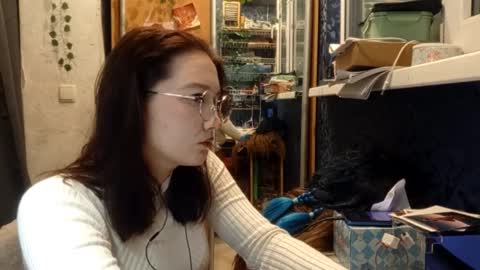 Phoebe online show from February 18, 2026, 8:05 pm