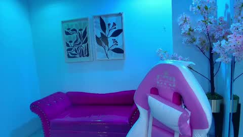 Willow online show from May 28, 2026, 11:51 am