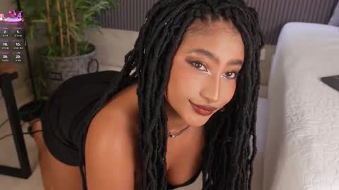Snapshot of willow_hendrix chatting on November 25, 2025, 3:56 pm Ms Willow online show from November 25, 2025, 3:56 pm