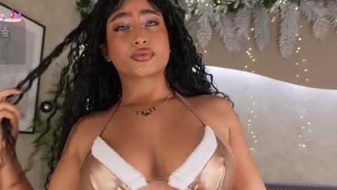 Snapshot of willow_hendrix chatting on December 18, 2025, 11:49 am Ms Willow online show from December 18, 2025, 11:49 am