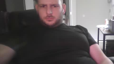 willywildcat420 online show from December 10, 2024, 9:01 am