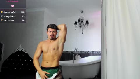 WilsonJules online show from October 4, 2025, 7:28 am