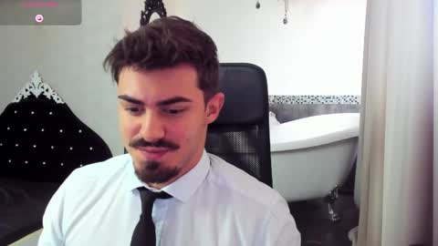 WilsonJules online show from October 5, 2025, 5:50 am