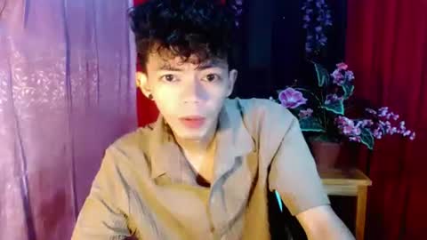 Snapshot of win_boy chatting on July 26, 2026, 9:54 pm win_boy online show from July 26, 2026, 9:54 pm