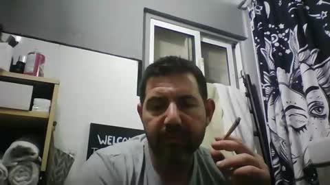 Snapshot of windowpane5 chatting on April 2, 2026, 11:24 pm windowpane online show from April 2, 2026, 11:24 pm