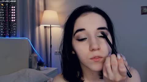 Snapshot of wine_on_lips chatting on February 18, 2025, 1:33 pm Amalia and Mia online show from February 18, 2025, 1:33 pm