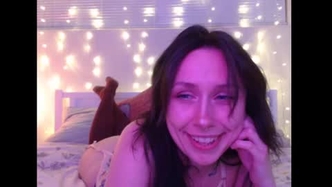 Eevie online show from January 30, 2025, 3:22 am