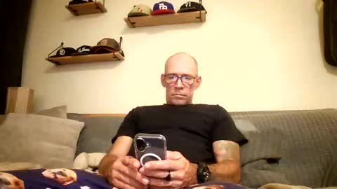 Snapshot of wingnutt765733 chatting on March 10, 2026, 3:33 am wingnutt765733 online show from March 10, 2026, 3:33 am