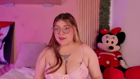 Winnie online show from June 25, 2026, 5:12 am