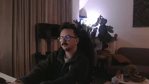 cream36 online show from March 17, 2026, 10:13 pm