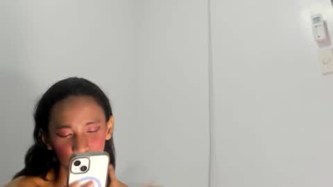 winter_innova online show from March 12, 2026, 1:23 am