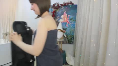 Amber online show from December 28, 2024, 5:25 pm