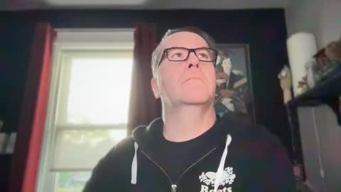 wintyr online show from November 3, 2025, 9:16 pm