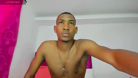 Snapshot of wiston_black chatting on August 2, 2026, 5:44 pm wiston_black online show from August 2, 2026, 5:44 pm