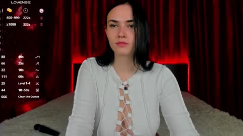 Kira online show from October 15, 2025, 6:35 am