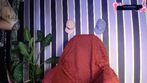 ig WitchDivinne online show from June 10, 2026, 11:46 pm