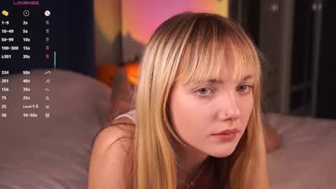 Hollis online show from November 3, 2025, 7:26 pm