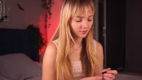 Hollis online show from November 5, 2025, 7:36 pm