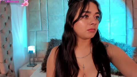 Andrea  online show from December 14, 2024, 4:34 am