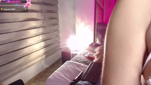 Andrea  online show from January 11, 2025, 6:35 am