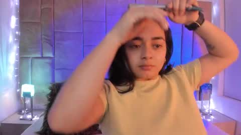Andrea  online show from January 31, 2025, 4:25 am
