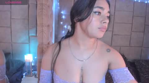 Andrea  online show from March 7, 2025, 7:52 am