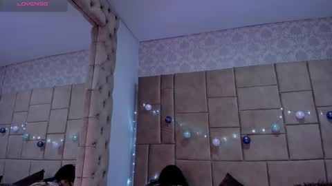 Andrea  online show from September 10, 2025, 4:45 am