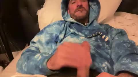 wizard310 online show from December 22, 2025, 1:57 am