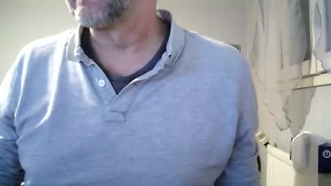 wizz_me online show from March 19, 2026, 8:51 am