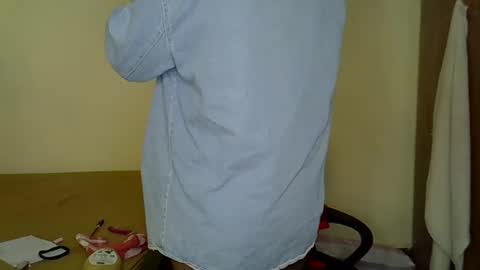 Snapshot of wizzia_khalifa chatting on January 9, 2025, 2:40 pm girlie o online show from January 9, 2025, 2:40 pm