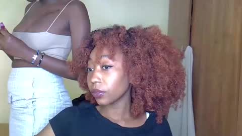 Snapshot of wizzia_khalifa chatting on January 10, 2025, 5:37 am girlie o online show from January 10, 2025, 5:37 am