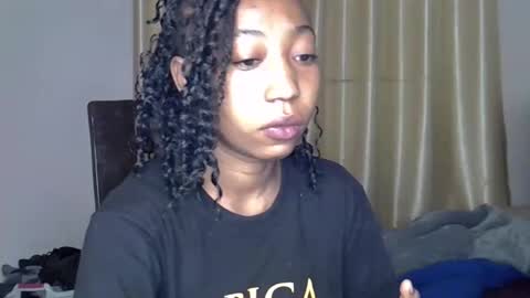 Snapshot of wizzia_khalifa chatting on March 1, 2025, 7:08 am girlie o online show from March 1, 2025, 7:08 am