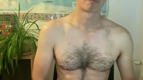 Snapshot of wladsexy88 chatting on September 19, 2025, 5:42 am Wladsexy88 online show from September 19, 2025, 5:42 am