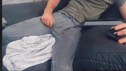 Snapshot of wmasolutions2020 chatting on October 19, 2025, 5:19 am wmasolutions2020 online show from October 19, 2025, 5:19 am