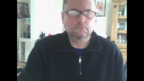 Snapshot of wobble444 chatting on March 5, 2026, 10:22 am wobble444 online show from March 5, 2026, 10:22 am