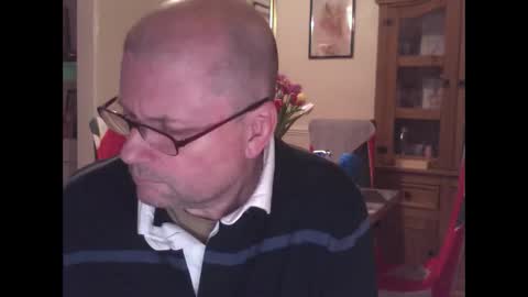 Snapshot of wobble444 chatting on March 20, 2026, 12:48 am wobble444 online show from March 20, 2026, 12:48 am