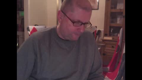 Snapshot of wobble444 chatting on March 30, 2026, 12:22 am wobble444 online show from March 30, 2026, 12:22 am