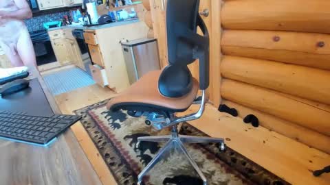 Snapshot of wobbleon chatting on September 14, 2025, 7:35 pm Gobbleon online show from September 14, 2025, 7:35 pm