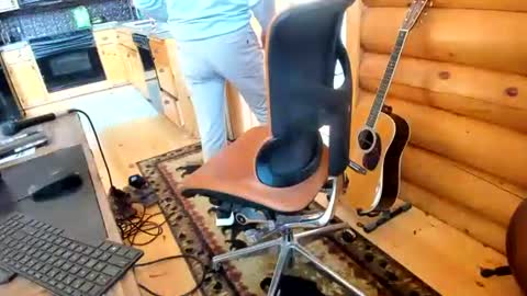 Snapshot of wobbleon chatting on October 25, 2025, 8:14 pm Gobbleon online show from October 25, 2025, 8:14 pm