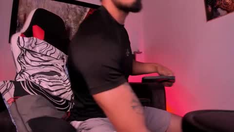 wolferatus online show from February 24, 2026, 7:01 pm